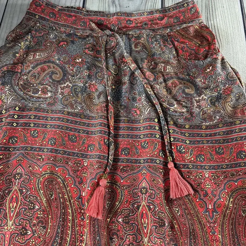 Silk Blend Dakota Designs Hippy Boho Paisley Gold toned Details Size M - Picture 7 of 11